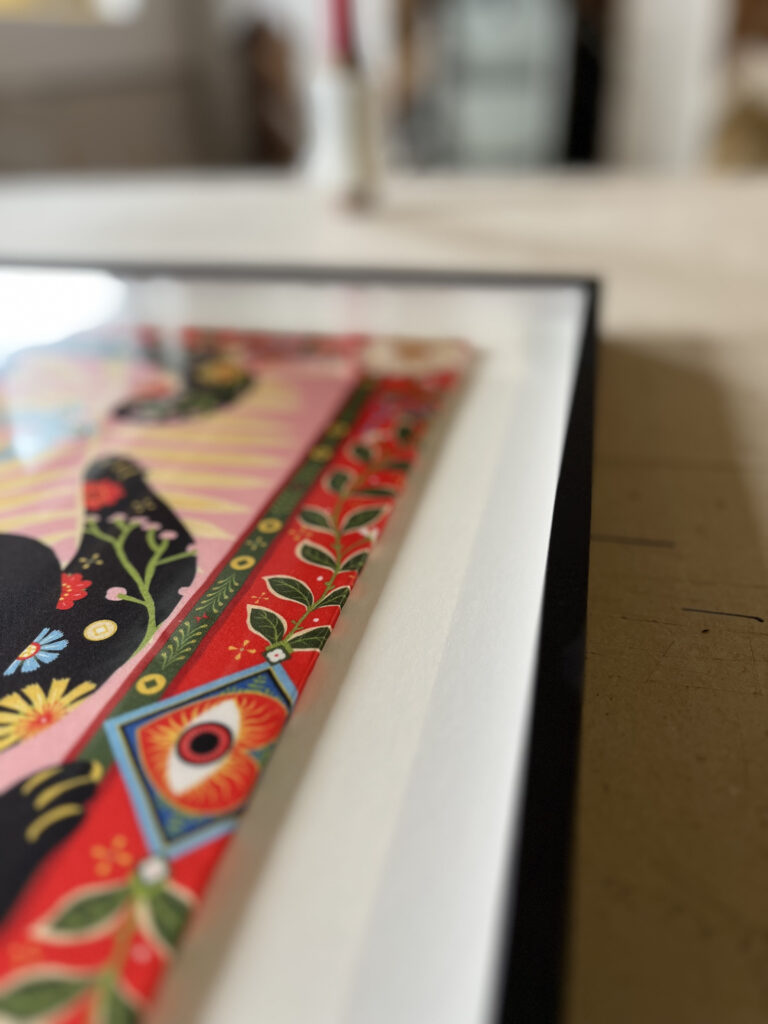 Custom picture frame scarf